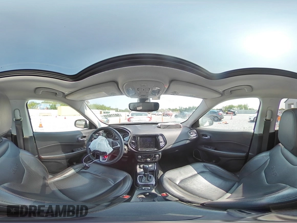 2018 Jeep Compass Limited z VIN 3C4NJDCB6JT206659, wystawiony jako Copart lot #58779315 z przebiegiem Nie podano mil oraz Szkoda całkowita • Salvage title. Historia ofert i sprzedaży dostępna na DreamBid. Obrazek 15.