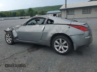 2005 Nissan 350Z Touring z VIN JN1AZ34E05M654954, wystawiony jako Copart lot #57591085 z przebiegiem Nie podano mil oraz Tytuł czysty. Historia ofert i sprzedaży dostępna na DreamBid. Obrazek 2.
