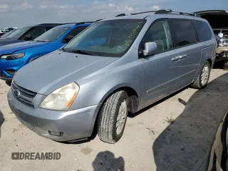 2006 Kia Sedona LX with VIN KNDMB233X66103297, listed as a Copart auction lot 75307764 with Not Provided miles and Salvage Title. Bid and sale history available at carsss.com. Image 1.