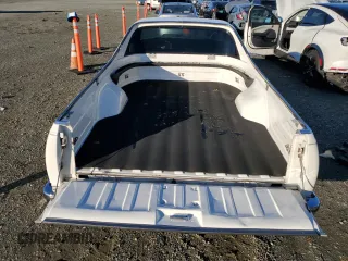 1986 Chevrolet El Camino SS z VIN 3GCCW80H2GS916116, wystawiony jako Copart lot #81963944 z przebiegiem 21 988 mil mil oraz Szkoda całkowita • Salvage title. Historia ofert i sprzedaży dostępna na DreamBid. Obrazek 10.