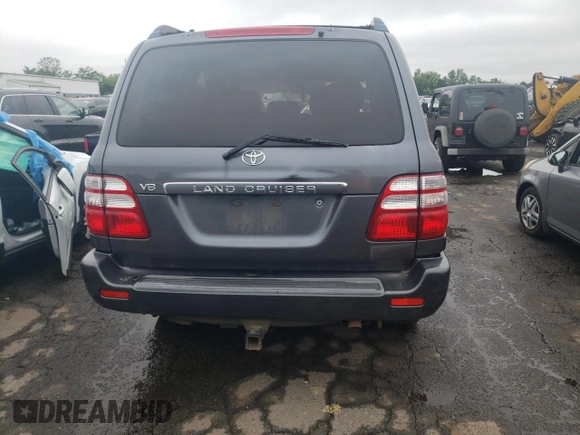 2005 Toyota Land Cruiser z VIN JTEHT05J752069738, wystawiony jako Copart lot #60536425 z przebiegiem Nie podano mil oraz Czysty tytuł • Clean title. Historia ofert i sprzedaży dostępna na DreamBid. Obrazek 6.