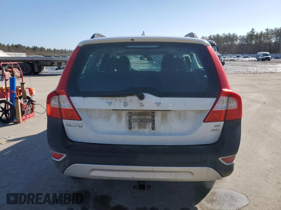 2010 Volvo XC70 3.2L with VIN YV4960BZ7A1090905, listed as a Copart auction lot 49265445 with 125,211 mi miles and Salvage Title. Bid and sale history available at DreamBid. Image 6.
