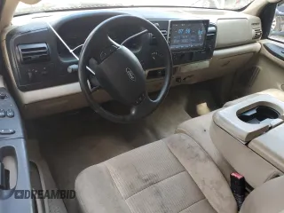 2007 Ford F-250 XL with VIN 1FTSX21P77EB50177, listed as a Copart auction lot 66897045 with 121,770 mi miles and Clean title. Bid and sale history available at DreamBid. Image 8.