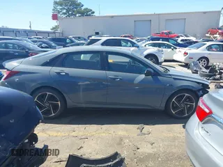 2023 Hyundai Elantra N Line z VIN KMHLR4AFXPU375874, wystawiony jako IAAI lot #41813523 z przebiegiem 59 060 mil mil oraz . Historia ofert i sprzedaży dostępna na DreamBid. Obrazek 13.