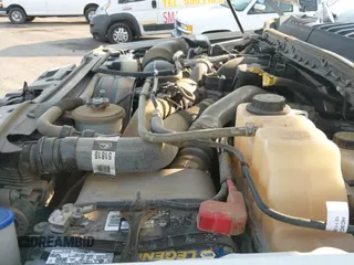 2018 Ford F-250 XL с VIN 1FT7W2AT8JEB20943, выставлен на аукционе IAAI как лот 43111623 с пробегом 215 058 миль миль и . История ставок и продаж доступна на DreamBid. Изображение 18.