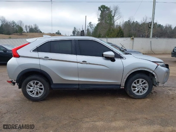 2019 Mitsubishi Eclipse Cross ES with VIN JA4AT3AAXKZ035142, listed as a IAAI auction lot 41423375 with 161,034 mi miles. Bid and sale history available at carsss.com. Image 14.