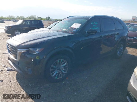2024 Mazda CX-90 Select z VIN JM3KKAHD3R1165975, wystawiony jako IAAI lot #42086144 z przebiegiem 10 317 mil mil oraz . Historia ofert i sprzedaży dostępna na DreamBid. Obrazek 18.