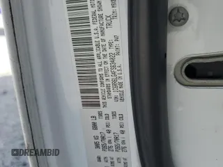 2015 Ram 1500 Big Horn z VIN 1C6RR6LG4FS634022, wystawiony jako Copart lot #83953694 z przebiegiem 175 390 mil mil oraz Szkoda całkowita • Salvage title. Historia ofert i sprzedaży dostępna na DreamBid. Obrazek 14.