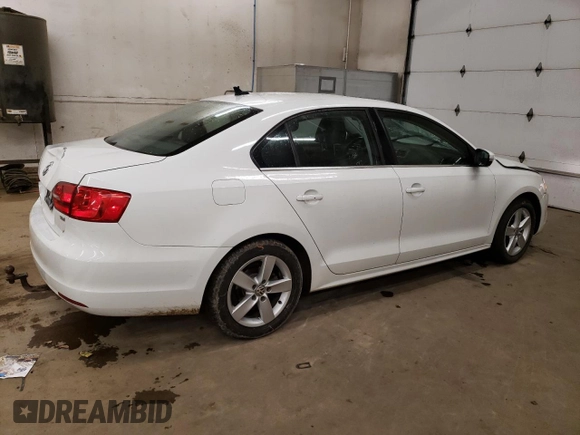 2014 Volkswagen Jetta TDI w/Premium with VIN 3VW3L7AJ3EM297108, listed as a Copart auction lot 81161134 with 160,656 mi miles and Salvage title. Bid and sale history available at DreamBid. Image 3.