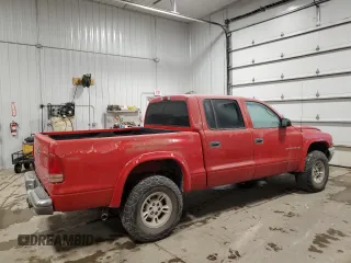2000 Dodge Dakota Sport with VIN 1B7GG2AN9YS788244, listed as a Copart auction lot 46112655 with 137,160 mi miles and Clean Title. Bid and sale history available at carsss.com. Image 3.