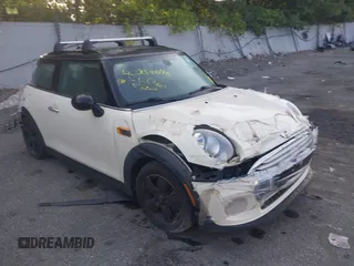 2015 MINI Hardtop with VIN WMWXM5C59FT941152, listed as a IAAI auction lot 40358046 with 190,007 mi miles and . Bid and sale history available at DreamBid. Image 1.