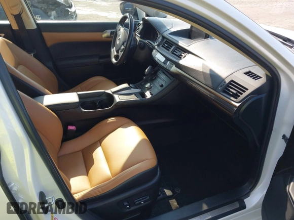 2014 Lexus CT 200h с VIN JTHKD5BH3E2208137, выставлен на аукционе IAAI как лот 42589644 с пробегом 137 761 миль миль и . История ставок и продаж доступна на DreamBid. Изображение 5.