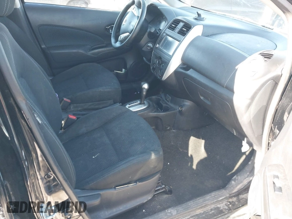 2019 Nissan Note SV with VIN 3N1CE2CP1KL365279, listed as a IAAI auction lot 41323457 with 141,408 mi miles and . Bid and sale history available at DreamBid. Image 5.