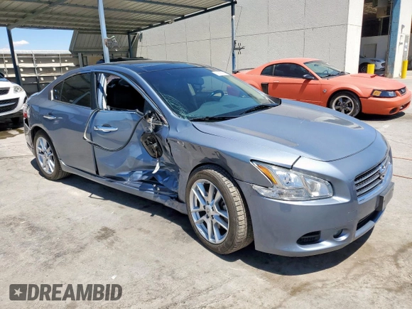 2011 Nissan Maxima SV with VIN 1N4AA5AP1BC821092, listed as a Copart auction lot 59392915 with 70,987 mi miles and Salvage title. Bid and sale history available at DreamBid. Image 4.