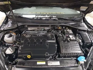 2015 Volkswagen Golf SportWagen TDI SE with VIN 3VWCA7AU0FM504779, listed as a IAAI auction lot 41447522 with 126,881 mi miles. Bid and sale history available at carsss.com. Image 10.