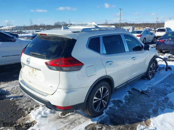 2017 Nissan Rogue S with VIN JN8AT2MT6HW150669, listed as a IAAI auction lot 41246758 with 80,877 mi miles. Bid and sale history available at carsss.com. Image 4.