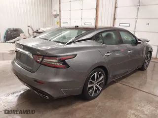 2020 Nissan Maxima SL with VIN 1N4AA6DV2LC377576, listed as a IAAI auction lot 41292362 with 79,921 mi miles. Bid and sale history available at carsss.com. Image 4.