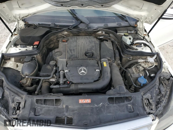 2012 Mercedes-Benz C 250 Sport z VIN WDDGF4HB0CA609006, wystawiony jako Copart lot #53737835 z przebiegiem 169 890 mil mil oraz Szkoda całkowita • Salvage title. Historia ofert i sprzedaży dostępna na DreamBid. Obrazek 11.