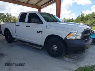 2013 Ram 1500 Tradesman z VIN 1C6RR6FP0DS509897, wystawiony jako IAAI lot #42531385 z przebiegiem 298 076 mil mil oraz . Historia ofert i sprzedaży dostępna na DreamBid. Obrazek 1.