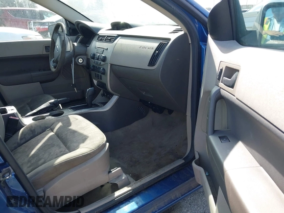 2009 Ford Focus SE with VIN 1FAHP35N79W230137, listed as a IAAI auction lot 41904520 with 171,151 mi miles and . Bid and sale history available at carsss.com. Image 5.