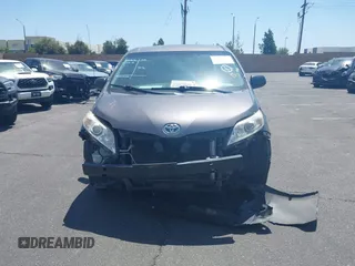 2012 Toyota Sienna with VIN 5TDZK3DC9CS261944, listed as a IAAI auction lot 41885359 with 184,918 mi miles. Bid and sale history available at carsss.com. Image 13.