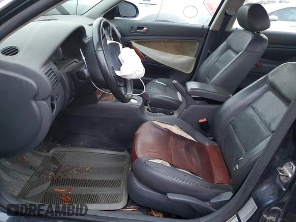 2005 Volkswagen Passat z VIN WVWBD63B95E009335, wystawiony jako Copart lot #43907925 z przebiegiem 189 169 mil mil oraz Nie do naprawy • Non repairable. Historia ofert i sprzedaży dostępna na DreamBid. Obrazek 7.