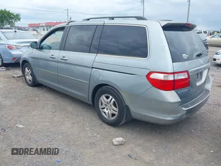 2007 Honda Odyssey EX-L with VIN 5FNRL38627B055862, listed as a IAAI auction lot 42148442 with 225,627 mi miles. Bid and sale history available at carsss.com. Image 3.
