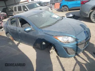 2010 Mazda 3 i Sport with VIN JM1BL1SG2A1346918, listed as a IAAI auction lot 40647776 with 129,846 mi miles and . Bid and sale history available at carsss.com. Image 1.