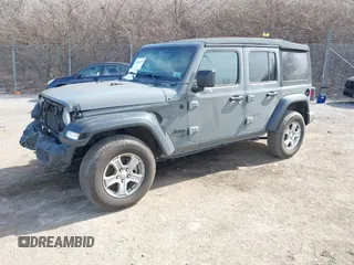 2021 Jeep Wrangler Unlimited Sport S with VIN 1C4HJXDG9MW836411, listed as a IAAI auction lot 41844148 with 17,955 mi miles. Bid and sale history available at carsss.com. Image 18.