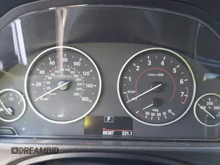2016 BMW 3 Series 328i with VIN WBA8E9G51GNT43467, listed as a IAAI auction lot 41963657 with 89,387 mi miles. Bid and sale history available at carsss.com. Image 7.