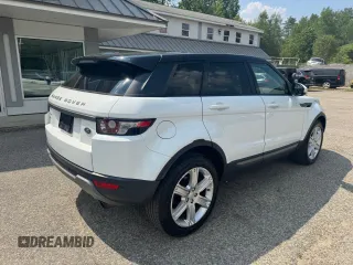 2015 Land Rover Range Rover Evoque Pure Plus with VIN SALVP2BG0FH061911, listed as a Copart auction lot 60347645 with 209,817 mi miles and Clean title. Bid and sale history available at DreamBid. Image 4.