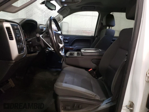 2016 GMC Sierra 2500HD SLE z VIN 1GT12SEG2GF272752, wystawiony jako Copart lot #79693704 z przebiegiem 200 684 mil mil oraz Szkoda całkowita • Salvage title. Historia ofert i sprzedaży dostępna na DreamBid. Obrazek 7.