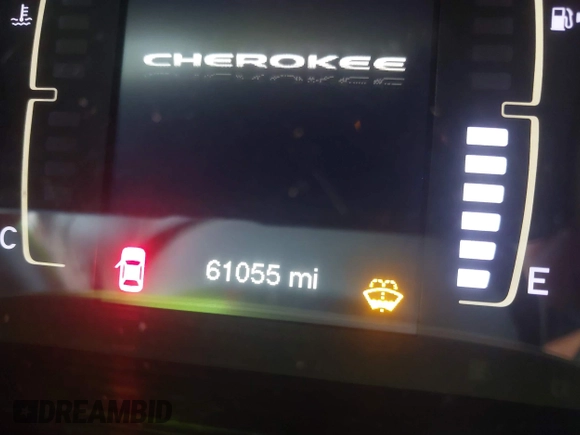 2017 Jeep Cherokee Latitude with VIN 1C4PJMCS3HD235562, listed as a IAAI auction lot 42203685 with 61,055 mi miles and . Bid and sale history available at DreamBid. Image 15.