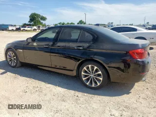 2015 BMW 5 Series 528i z VIN WBA5A5C51FD516809, wystawiony jako Copart lot #57714025 z przebiegiem 135 554 mil mil oraz Czysty tytuł • Clean title. Historia ofert i sprzedaży dostępna na DreamBid. Obrazek 2.