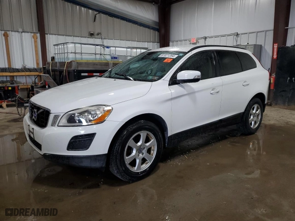 2012 Volvo XC60 3.2L PZEV with VIN YV4940DL3C2300122, listed as a Copart auction lot 87021394 with NaN miles and Salvage Title. Bid and sale history available at carsss.com. Image 1.