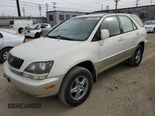 1999 Lexus RX 300 Luxury SUV with VIN JT6GF10UXX0027424, listed as a Copart auction lot 84688904 with 121,385 mi miles and Clean Title. Bid and sale history available at carsss.com. Image 1.