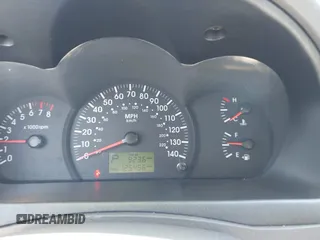 2005 Kia Spectra LX z VIN KNAFE122355118194, wystawiony jako IAAI lot #42454058 z przebiegiem 125 456 mil mil oraz . Historia ofert i sprzedaży dostępna na DreamBid. Obrazek 7.