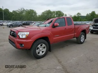 2014 Toyota Tacoma z VIN 5TFUU4EN7EX092398, wystawiony jako Copart lot #58774485 z przebiegiem 145 071 mil mil oraz Szkoda całkowita • Salvage title. Historia ofert i sprzedaży dostępna na DreamBid. Obrazek 1.