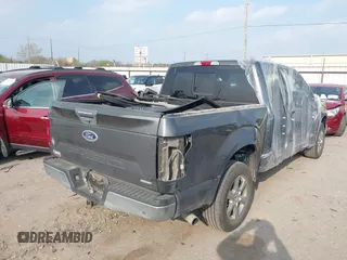 2020 Ford F-150 XL z VIN 1FTEW1CP8LKD16371, wystawiony jako IAAI lot #41805570 z przebiegiem 107 783 mil mil oraz . Historia ofert i sprzedaży dostępna na DreamBid. Obrazek 4.