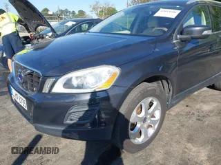 2013 Volvo XC60 3.2L z VIN YV4940DZ4D2391195, wystawiony jako IAAI lot #42055606 z przebiegiem 142 105 mil mil oraz . Historia ofert i sprzedaży dostępna na DreamBid. Obrazek 6.