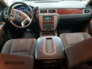 2011 GMC Yukon SLE with VIN 1GKS2AE0XBR195819, listed as a Copart auction lot 42131935 with 221,323 mi miles and Clean Title. Bid and sale history available at carsss.com. Image 8.