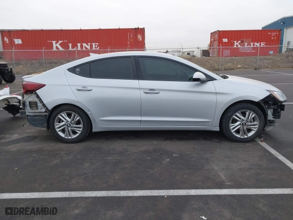 2019 Hyundai Elantra Preferred with VIN KMHD84LF7KU773329, listed as a IAAI auction lot 41434350 with 63,484 mi miles. Bid and sale history available at carsss.com. Image 14.