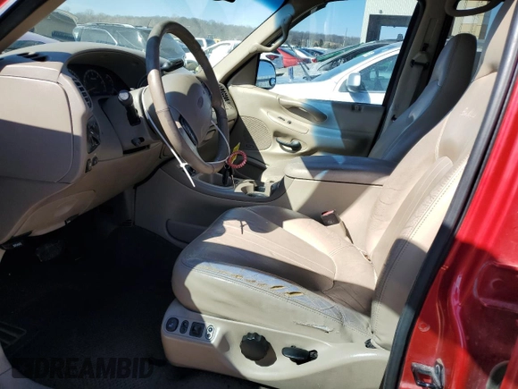 2002 Ford Expedition Eddie Bauer with VIN 1FMPU18L92LA82606, listed as a Copart auction lot 49961395 with 246,183 mi miles and Salvage title. Bid and sale history available at DreamBid. Image 7.
