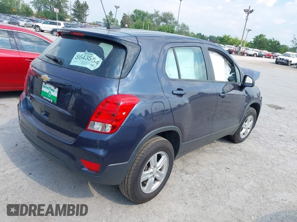 2019 Chevrolet Trax LS with VIN 3GNCJNSB9KL281783, listed as a IAAI auction lot 39713553 with 25,696 mi miles. Bid and sale history available at carsss.com. Image 4.