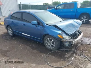 2008 Honda Civic LX z VIN 1HGFA16578L096964, wystawiony jako IAAI lot #42248106 z przebiegiem 173 108 mil mil oraz . Historia ofert i sprzedaży dostępna na DreamBid. Obrazek 1.