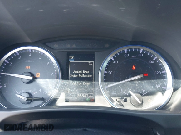 2018 Toyota Highlander SE with VIN 5TDKZRFH3JS549805, listed as a IAAI auction lot 42603465 with 85,547 mi miles and . Bid and sale history available at DreamBid. Image 7.