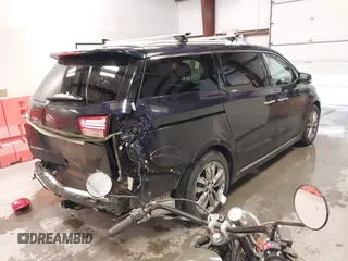 2018 Kia Sedona SX-L with VIN KNDME5C15J6396705, listed as a IAAI auction lot 41500453 with 102,636 mi miles. Bid and sale history available at carsss.com. Image 4.