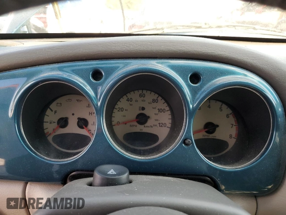 2001 Chrysler PT Cruiser z VIN 3C8FY4BB01T611822, wystawiony jako Copart lot #69514204 z przebiegiem Nie podano mil oraz Szkoda całkowita • Salvage title. Historia ofert i sprzedaży dostępna na DreamBid. Obrazek 9.