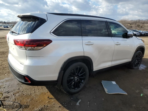 2019 Toyota Highlander SE with VIN 5TDJZRFH7KS613583, listed as a Copart auction lot 47054825 with 78,657 mi miles and Salvage Title. Bid and sale history available at carsss.com. Image 3.
