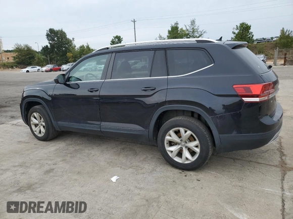 2018 Volkswagen Atlas SE with VIN 1V2CR2CA5JC582694, listed as a Copart auction lot 71221254 with 111,842 mi miles and Clean title. Bid and sale history available at DreamBid. Image 2.